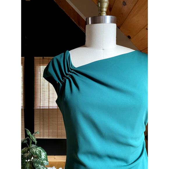 Badgley Mischka Green Gown - Picture 7 of 14